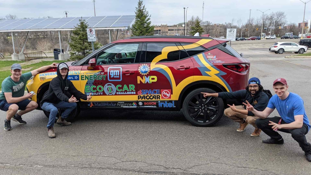 students pose with their ecocar